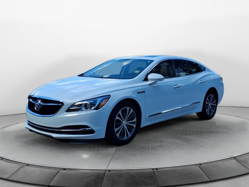 Used 2019 Buick LaCrosse Essence w/ Sun and Shade Package image 3