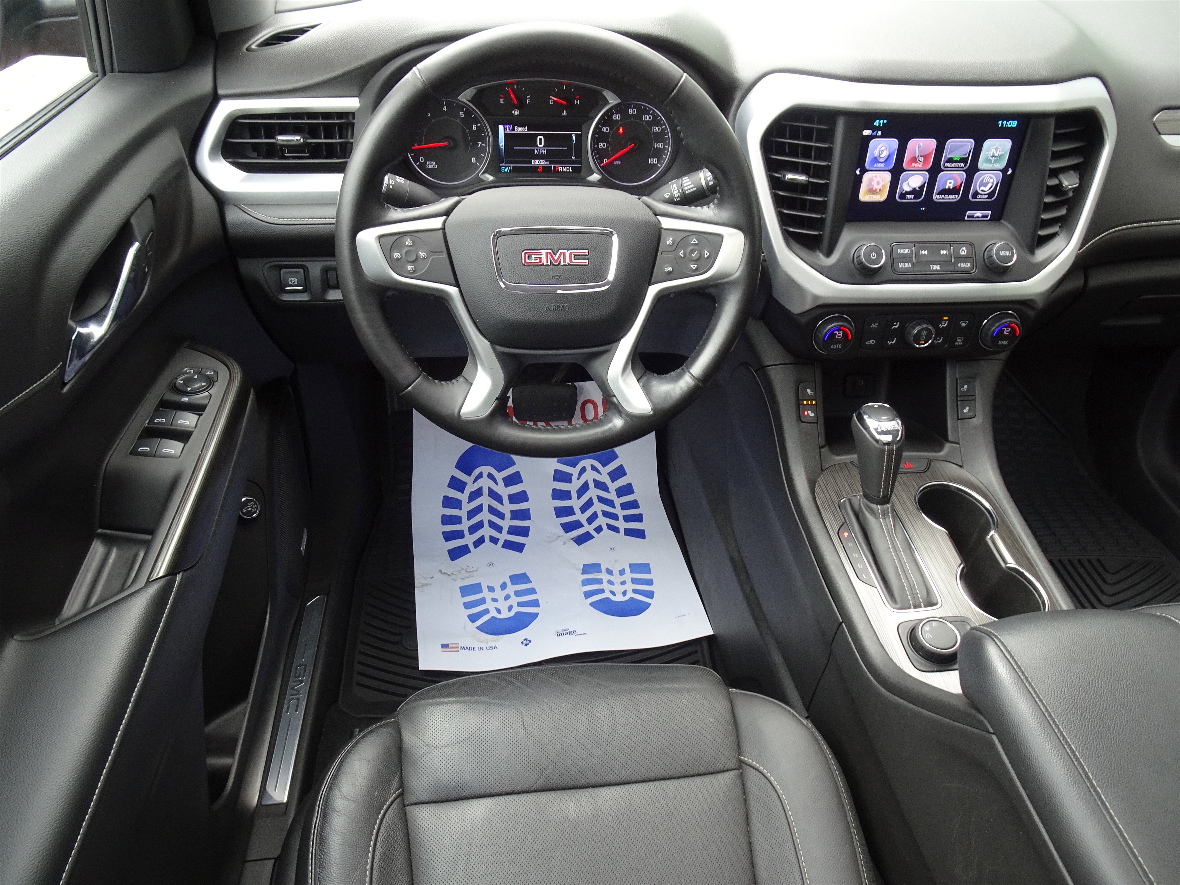 Used 2019 GMC Acadia SLT w/ Black Edition image 14