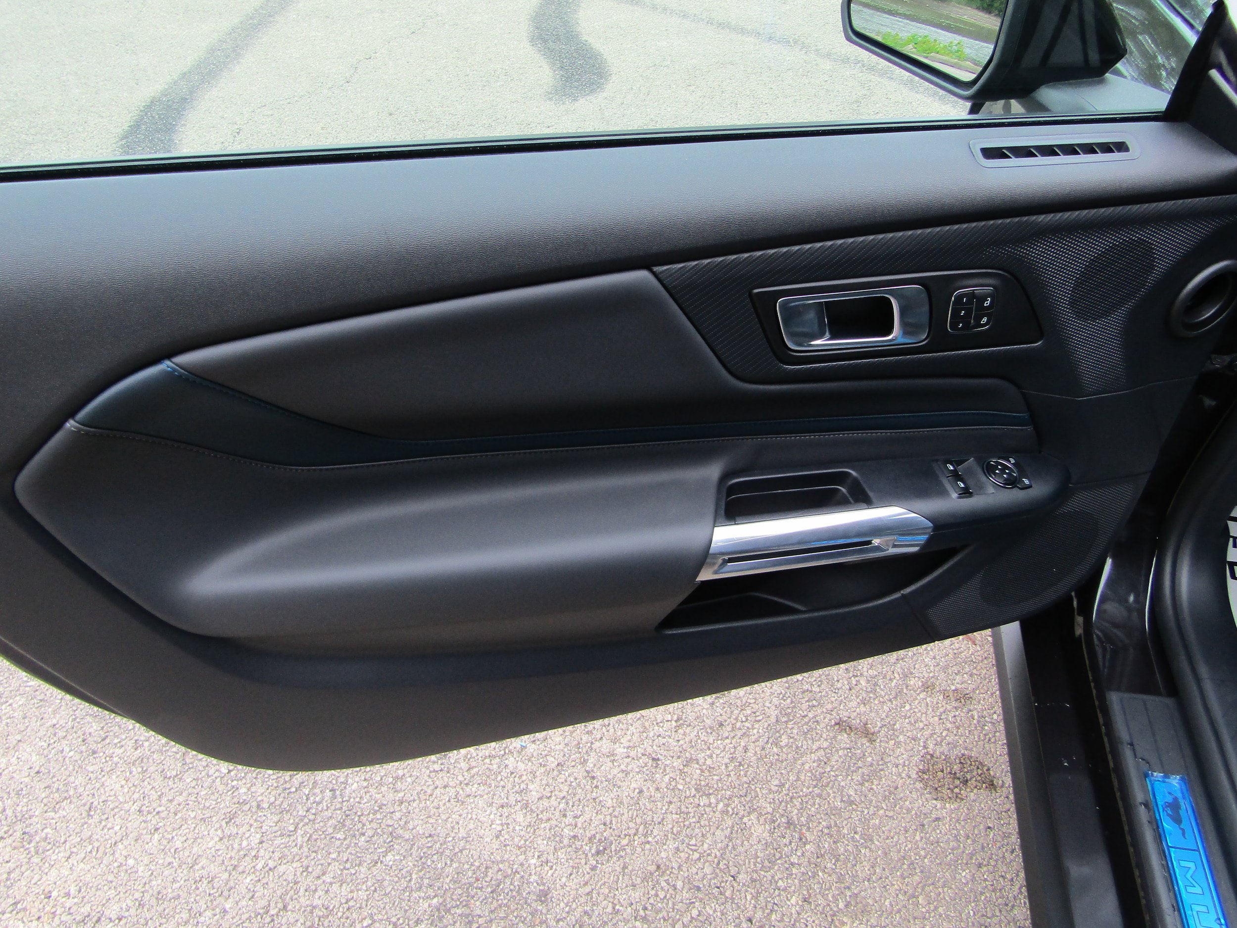 Used 2024 Ford Mustang GT Premium RWD image 10