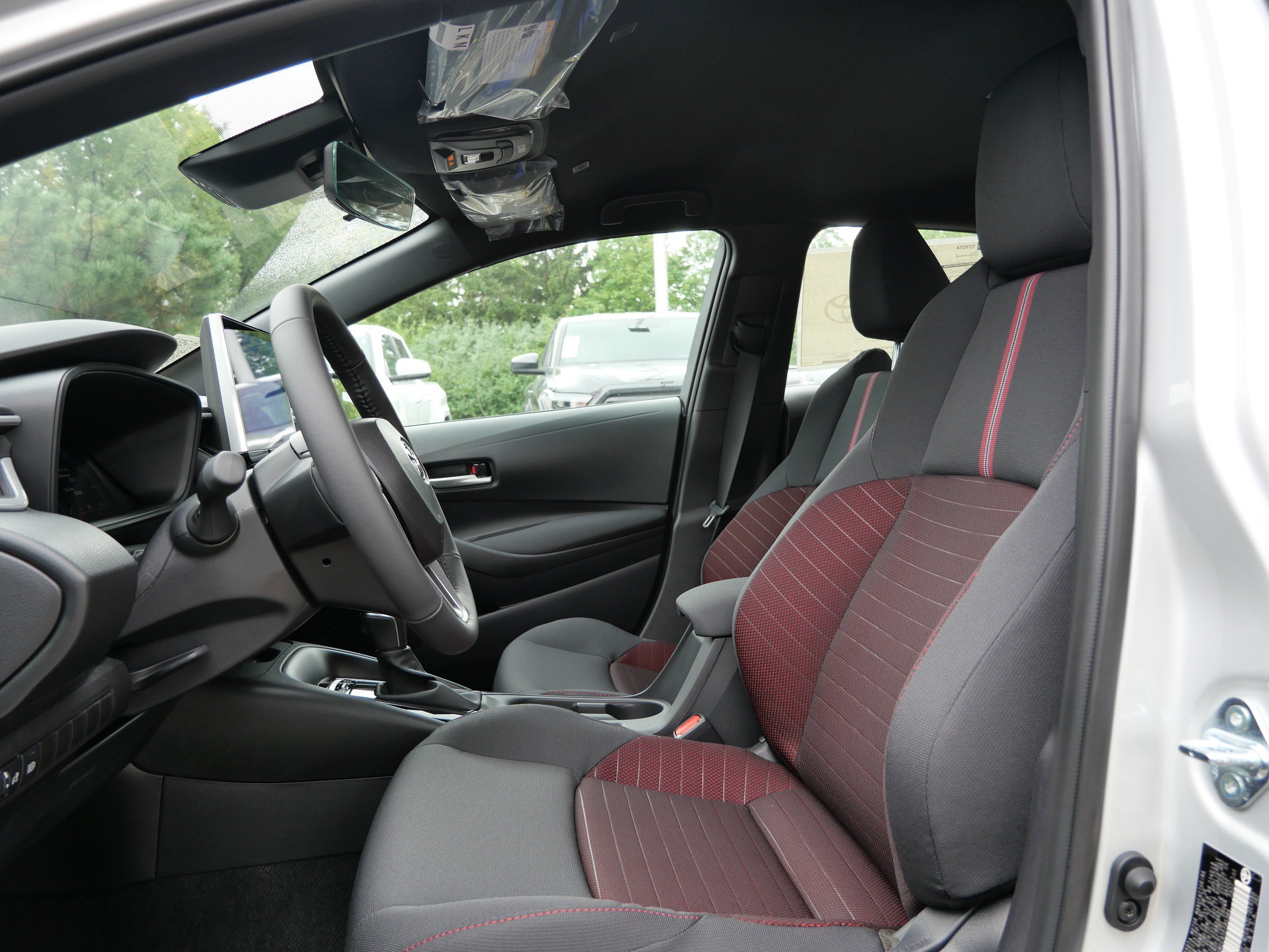 New 2026 Toyota Corolla SE w/ SE Package FWD image 5