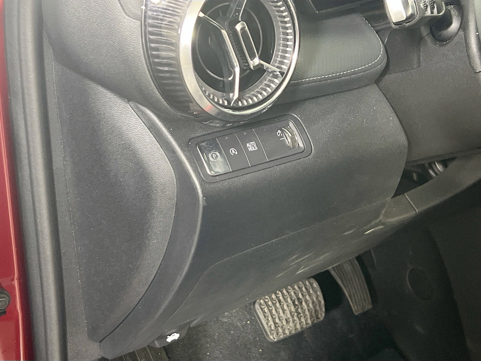 Used 2026 Chevrolet Equinox LT w/ Convenience Package II image 10