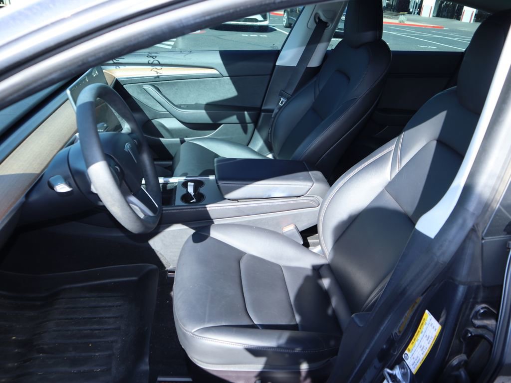 Used 2022 Tesla Model 3 Long Range image 9