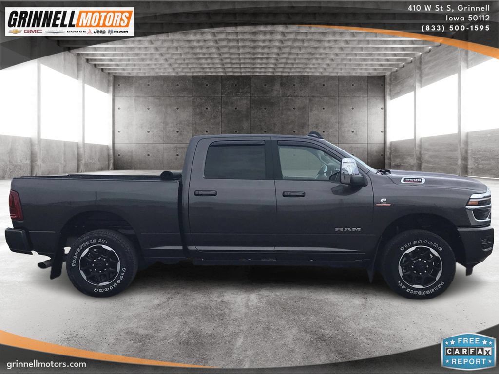 Used 2025 RAM 2500 Laramie AWD/4WD image 4