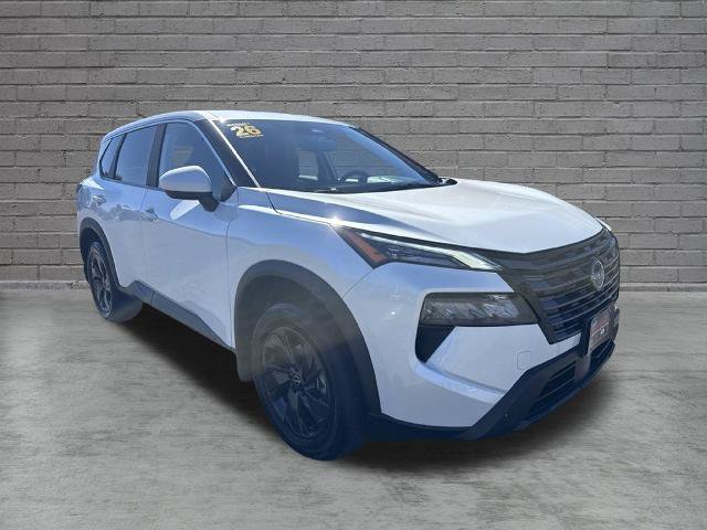 Certified 2026 Nissan Rogue SV FWD image 1