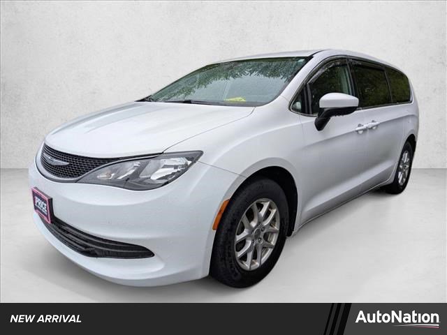 Used 2018 Chrysler Pacifica LX FWD image 1