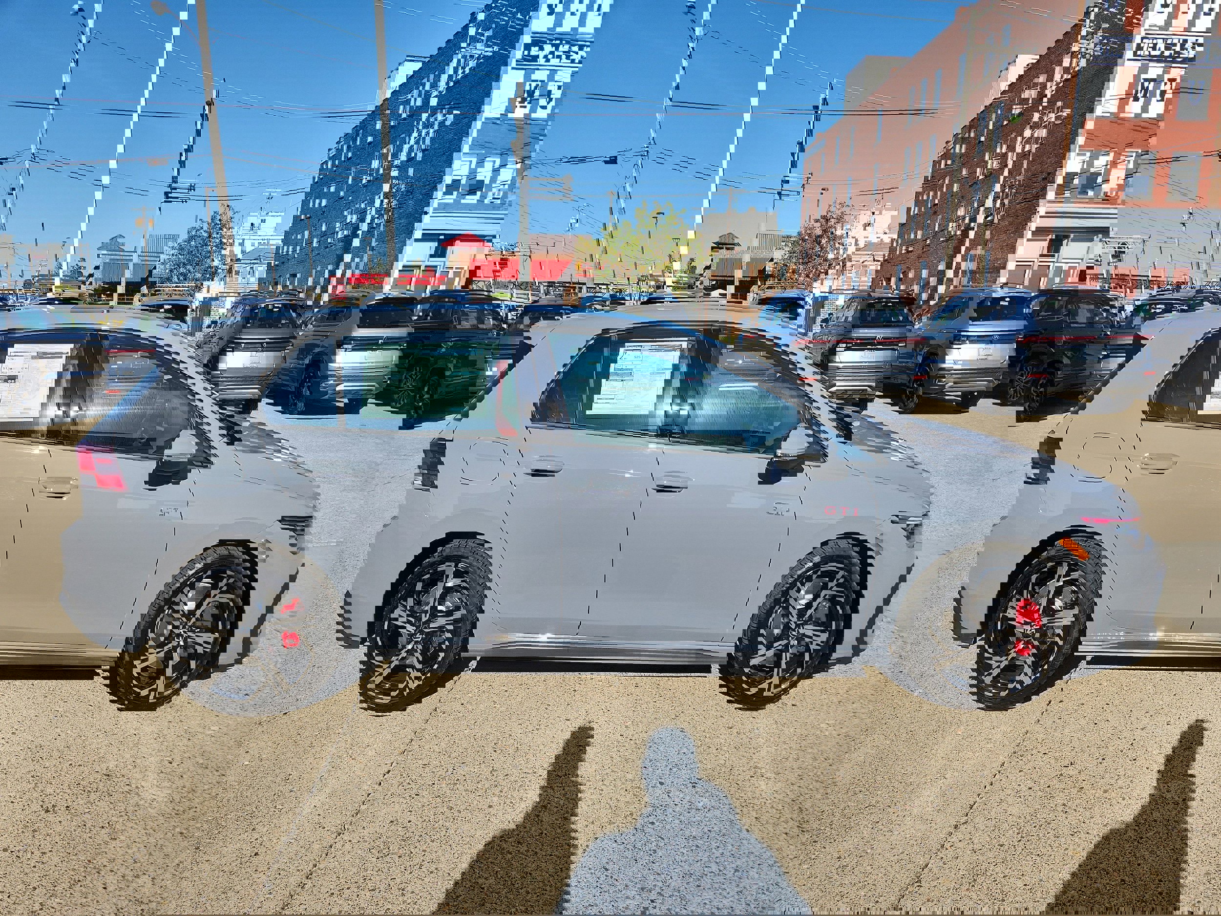 New 2025 Volkswagen GTI SE image 6