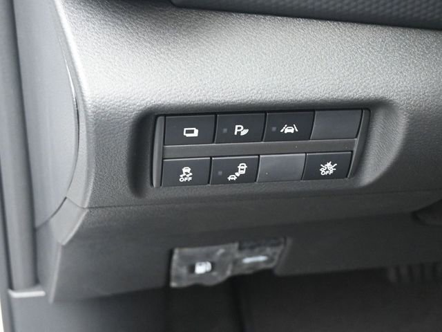 New 2025 Nissan Kicks Play S image 21