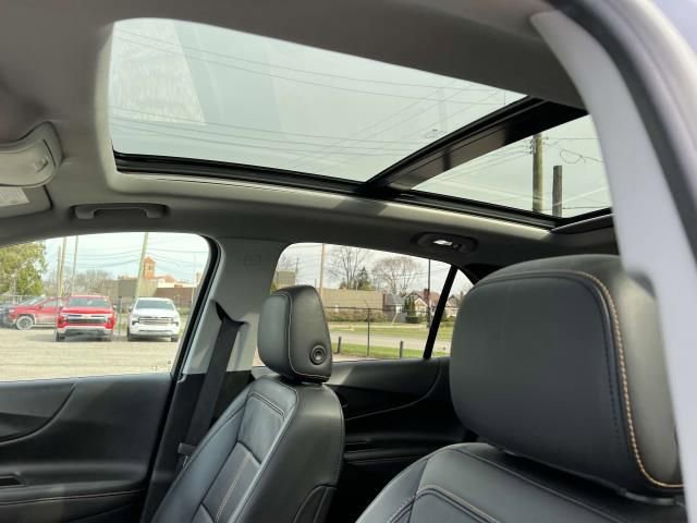 Used 2022 Chevrolet Equinox Premier image 16