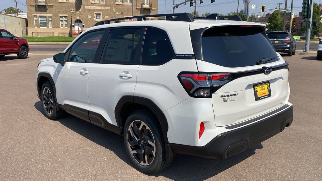 Used 2025 Subaru Forester Limited image 7