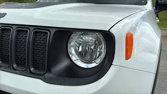 Certified 2022 Jeep Renegade Trailhawk AWD/4WD image 9