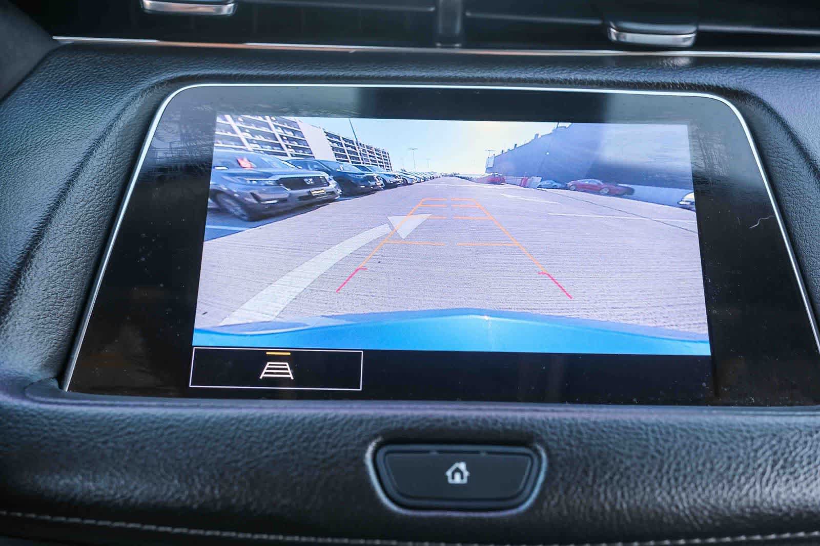 Used 2023 Cadillac XT4 Luxury w/ Driver Awareness Package FWD image 26