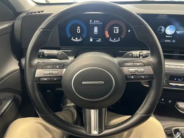 Used 2025 Hyundai Kona SEL AWD/4WD image 28