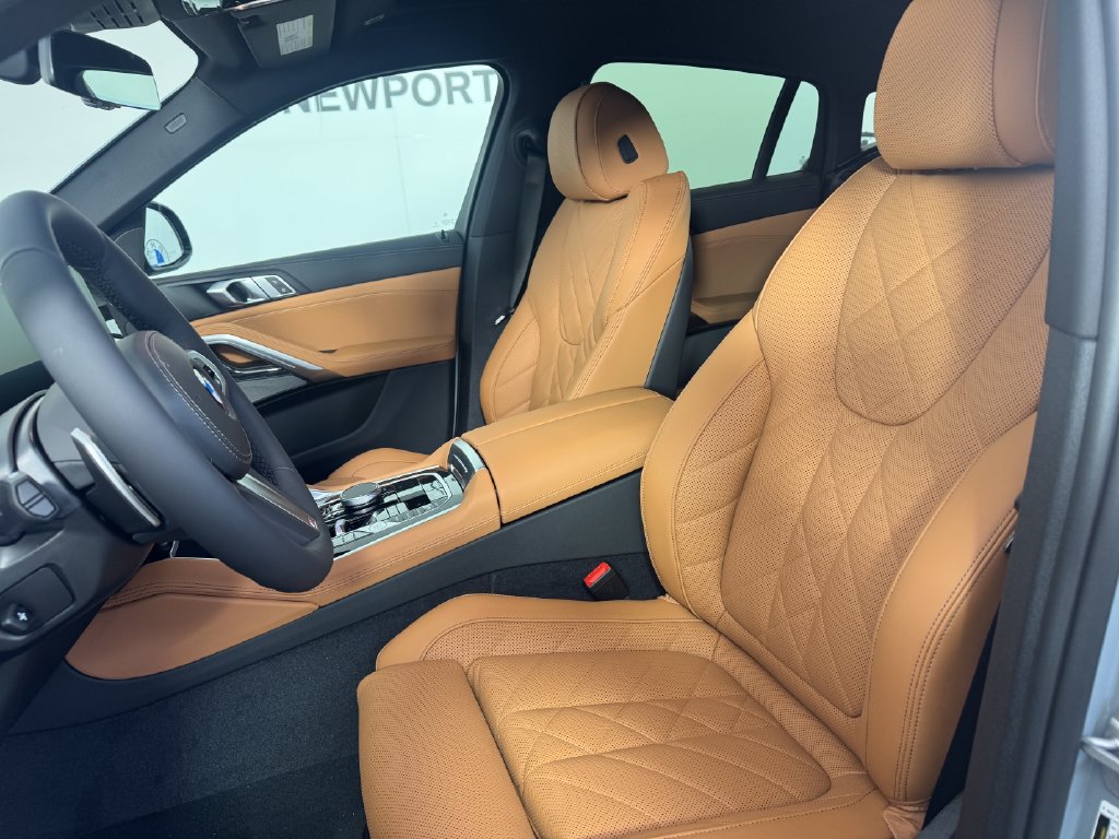 New 2027 BMW X6 xDrive40i w/ Premium Package AWD/4WD image 12