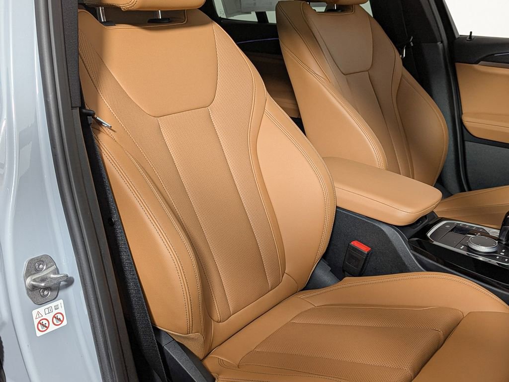 Certified 2023 BMW X3 xDrive30i w/ M Sport Package image 28