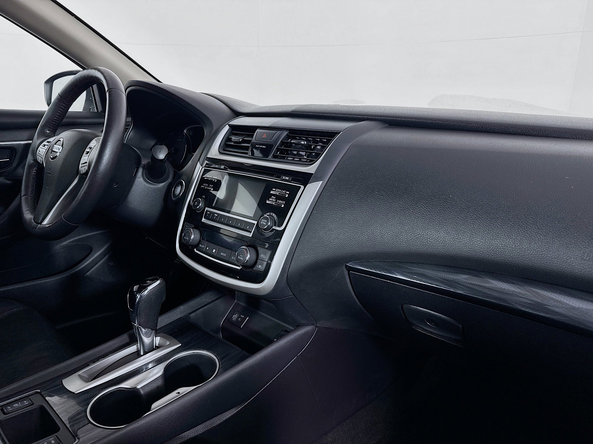 Used 2018 Nissan Altima 2.5 SL image 44