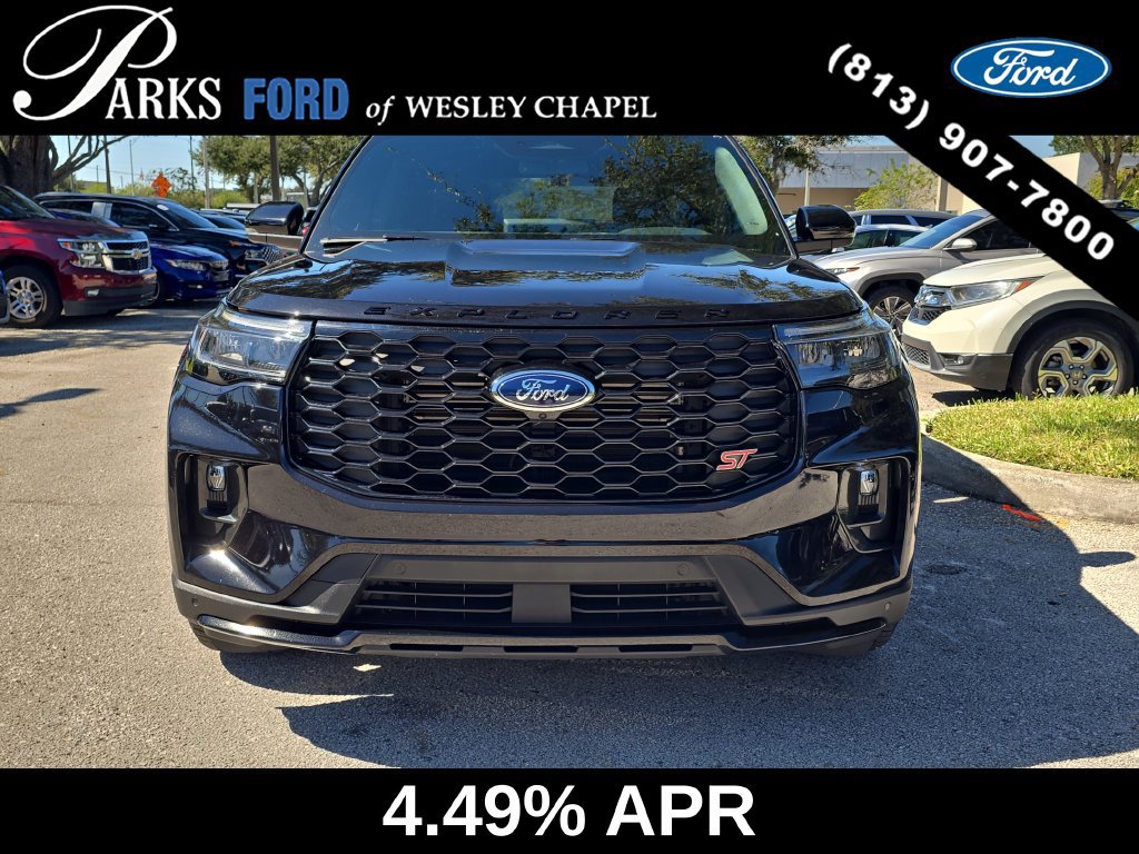 Used 2025 Ford Explorer ST w/ Sun And Sound Package AWD/4WD image 3