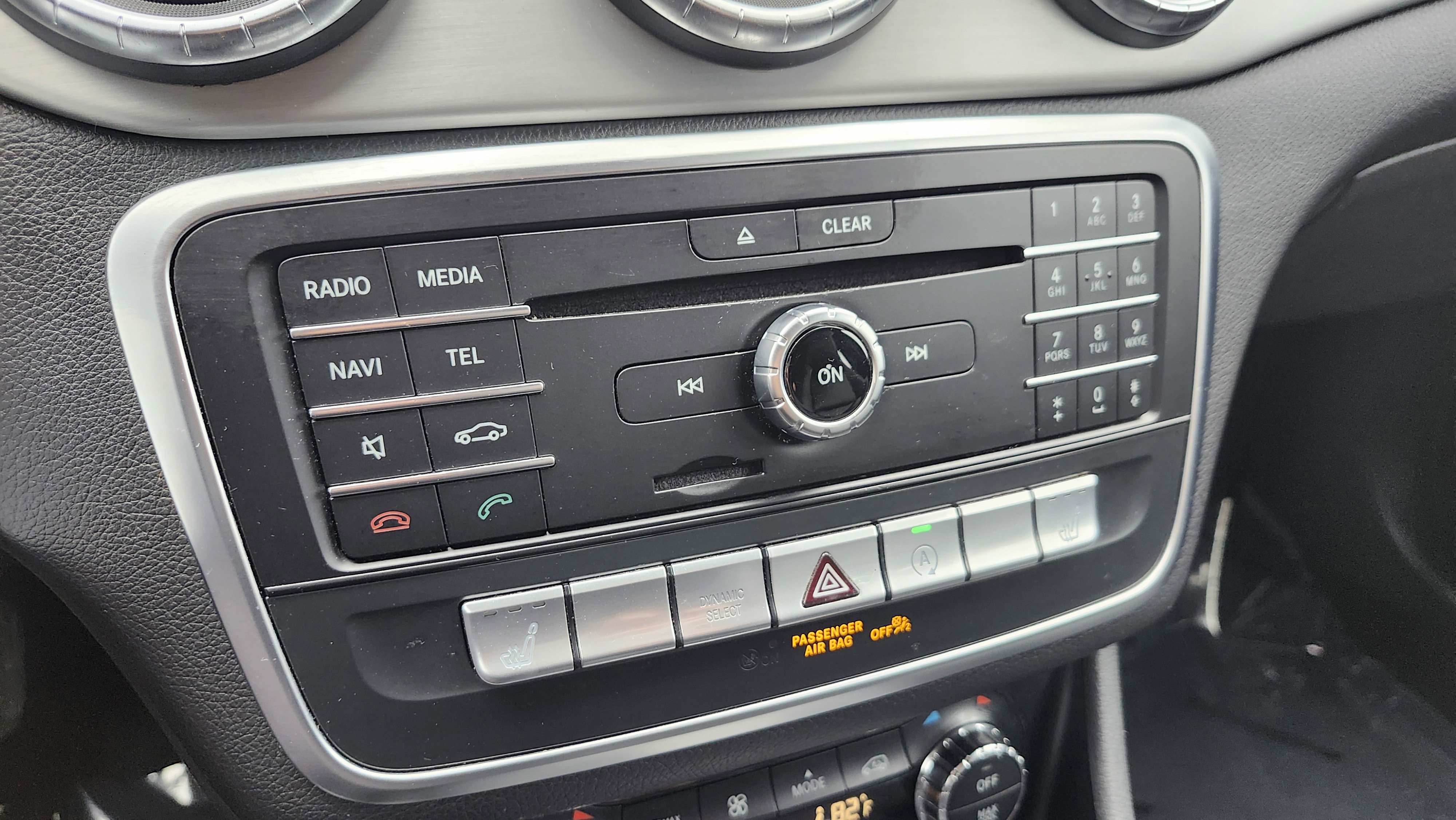 Used 2018 Mercedes-Benz CLA 250 4MATIC image 32