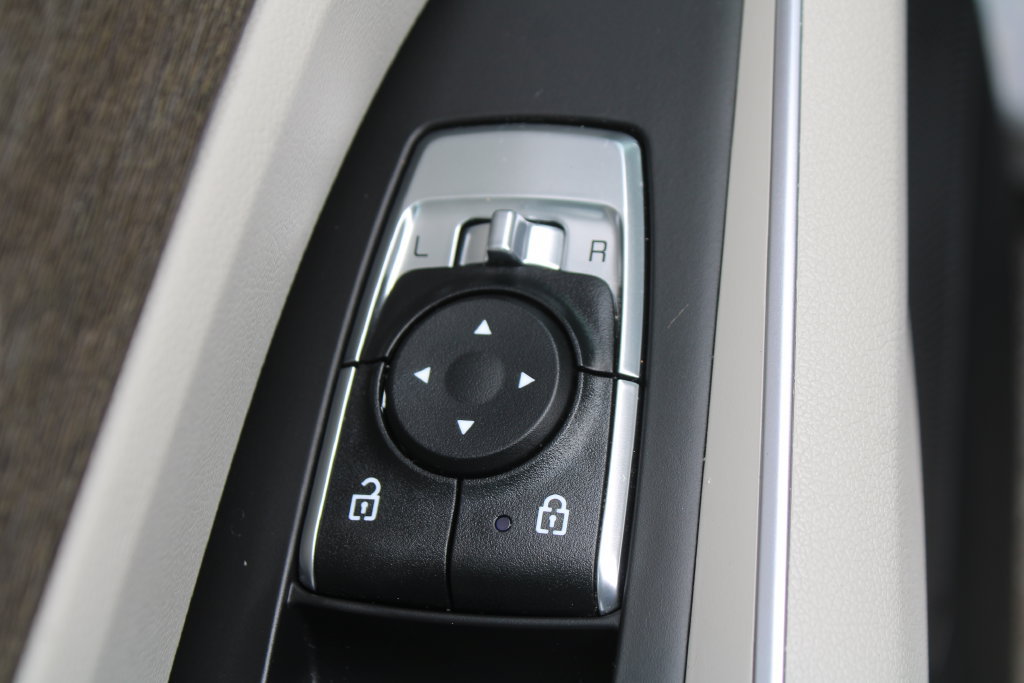 Certified 2023 Kia Sorento EX w/ Panoramic Sunroof Package FWD image 23