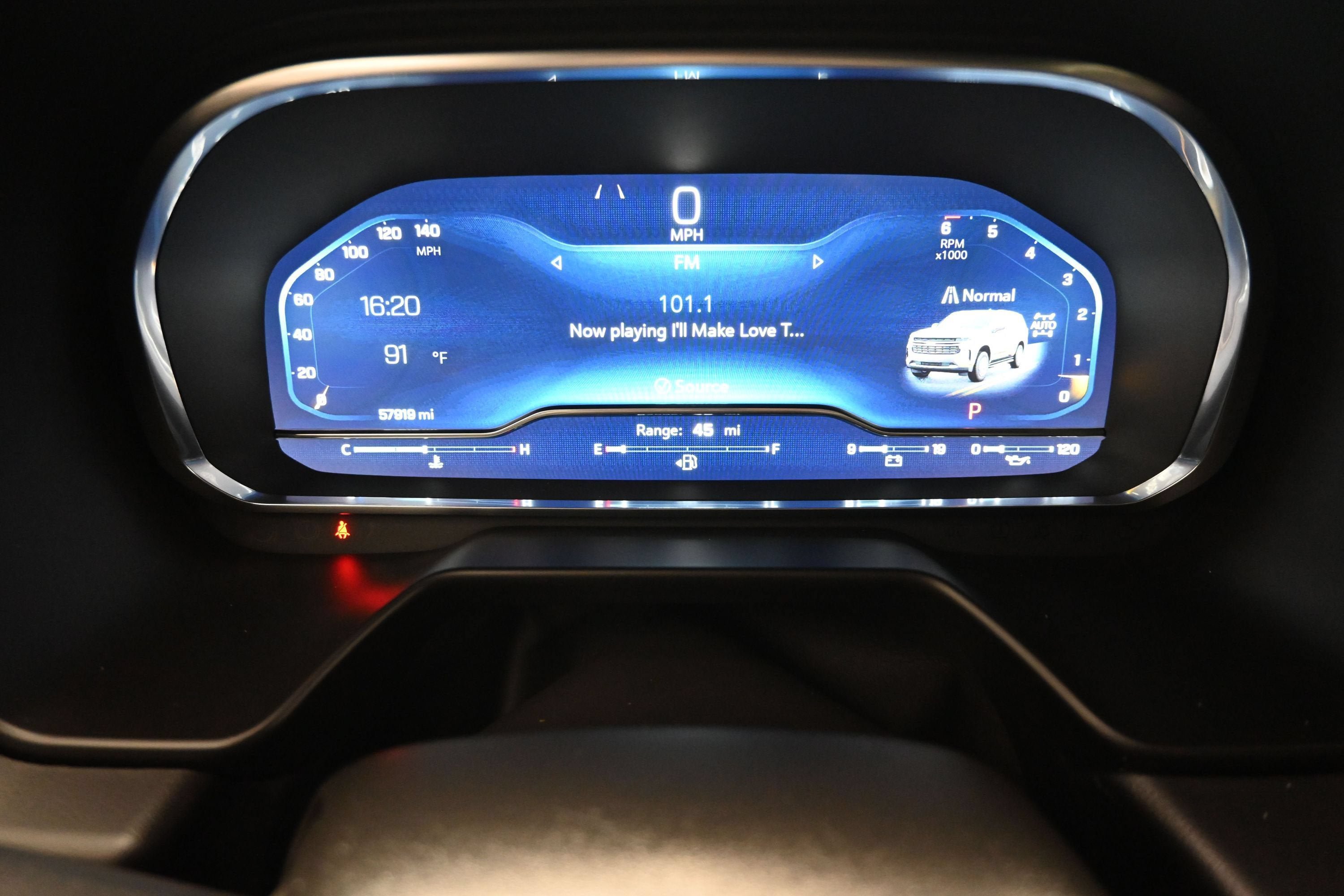 Used 2023 Chevrolet Suburban Premier AWD/4WD image 14