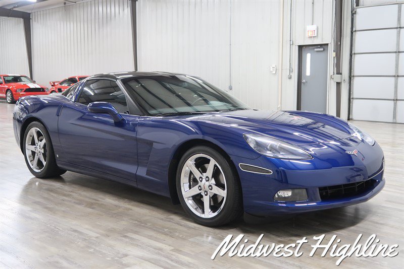 Used 2006 Chevrolet Corvette Coupe w/ Preferred Equipment Group RWD image 8