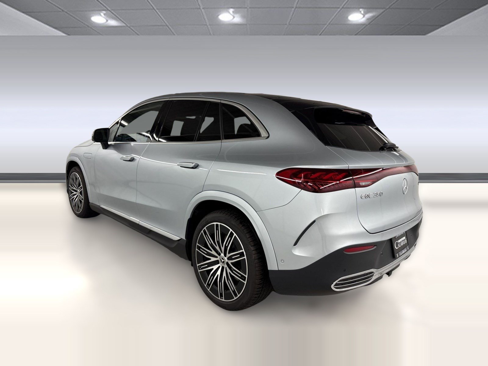 New 2026 Mercedes-Benz EQE 320 4MATIC SUV image 3