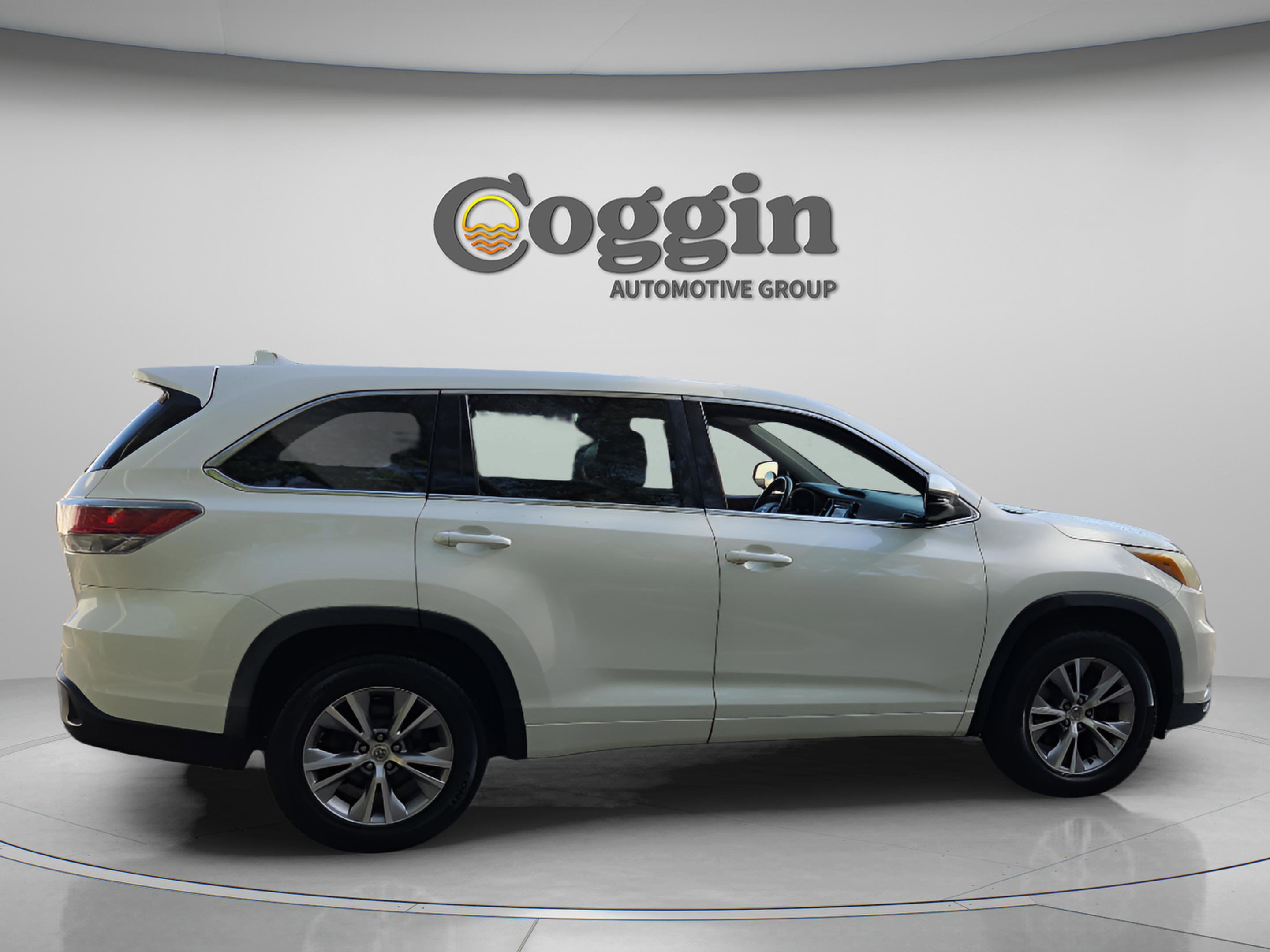 Used 2015 Toyota Highlander Plus image 6