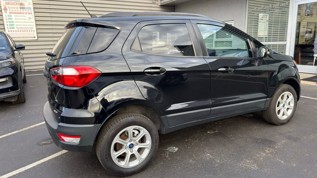 Used 2021 Ford EcoSport SE image 3