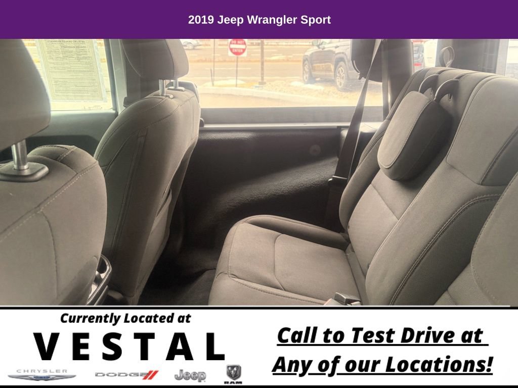 Used 2019 Jeep Wrangler Sport AWD/4WD image 12