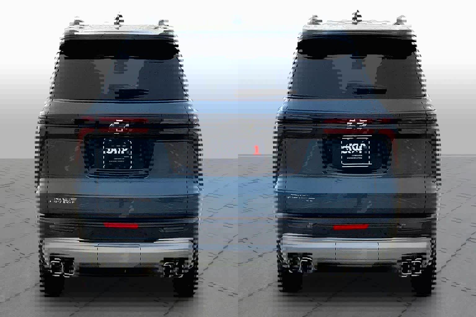 Used 2025 Chevrolet Traverse LT w/ Driver Confidence Package FWD image 5