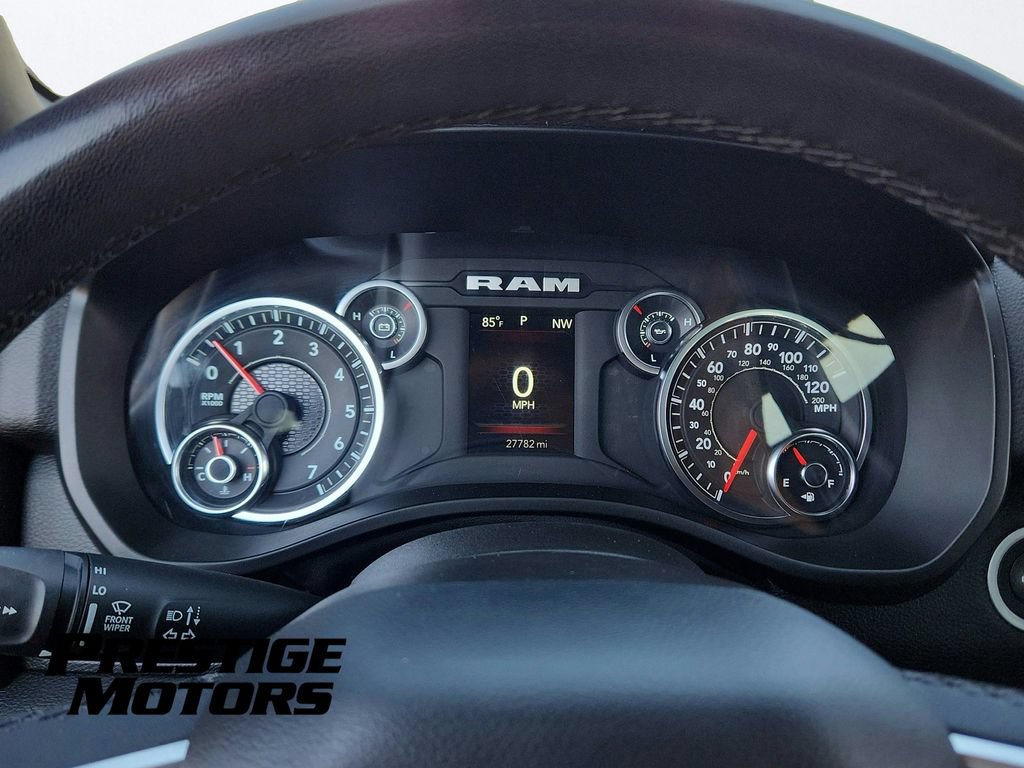 Used 2025 RAM 1500 Big Horn AWD/4WD image 9