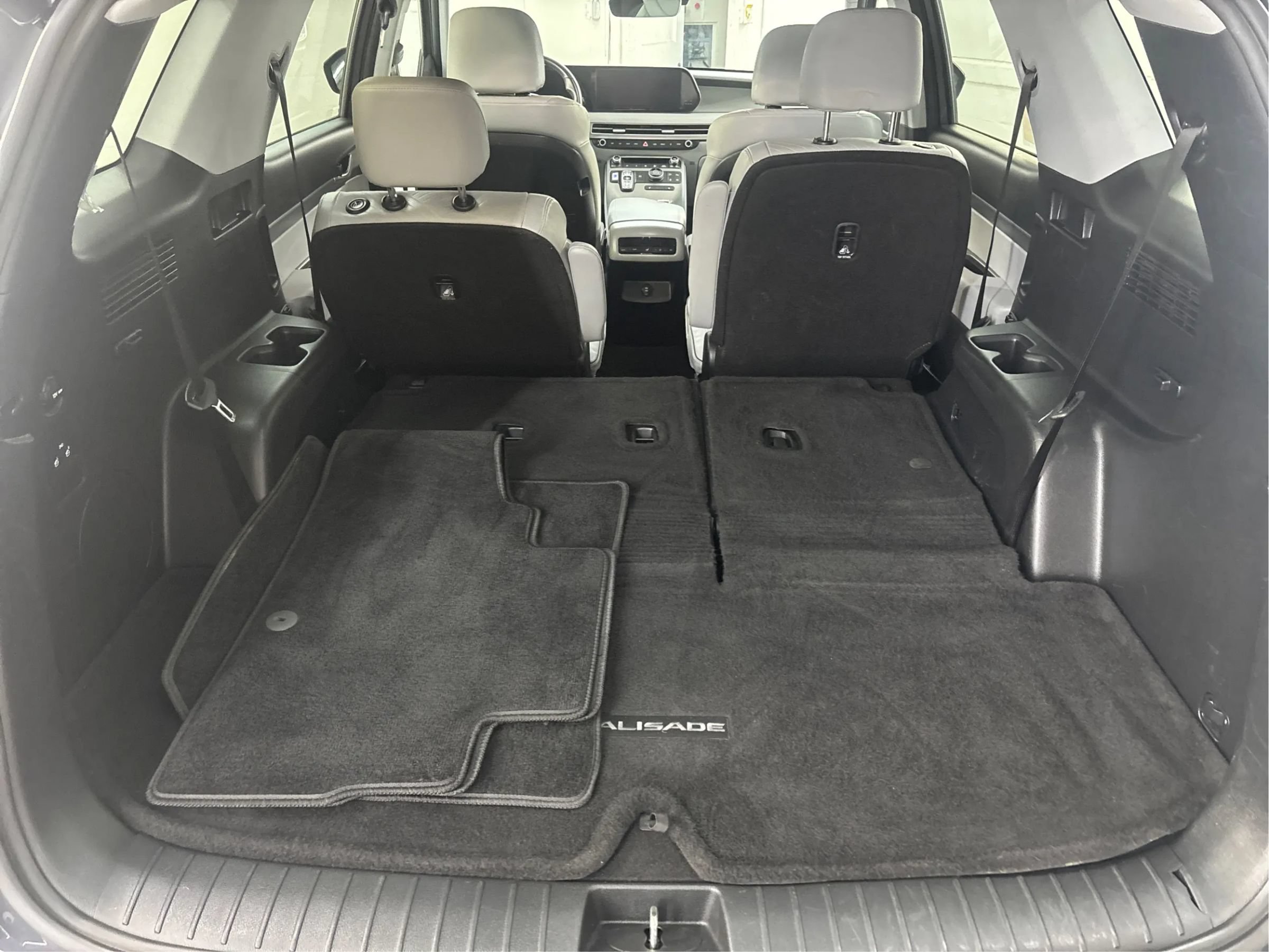 Used 2024 Hyundai Palisade SEL AWD/4WD image 16