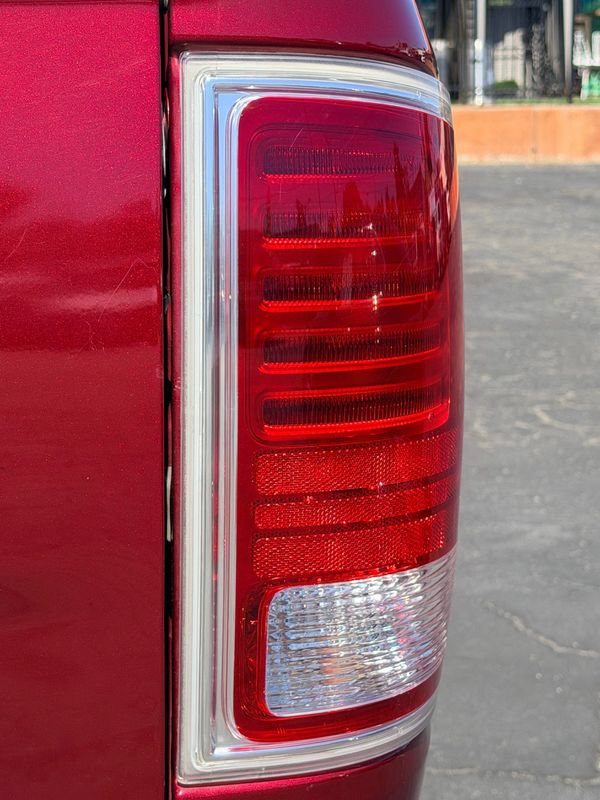 Used 2014 RAM 1500 Laramie w/ Convenience Group RWD image 10