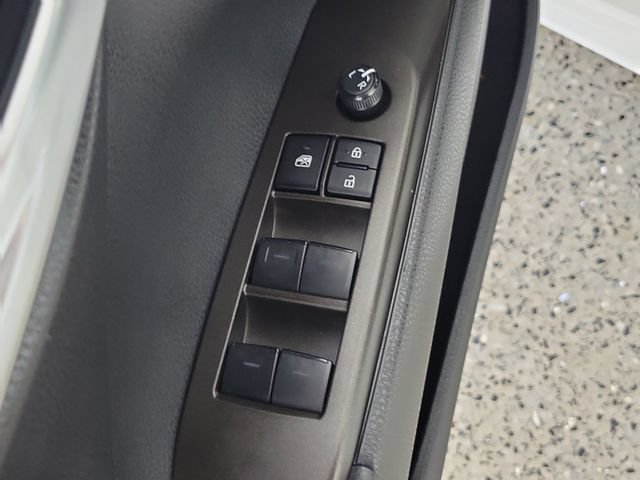 Used 2024 Toyota Camry SE FWD image 23