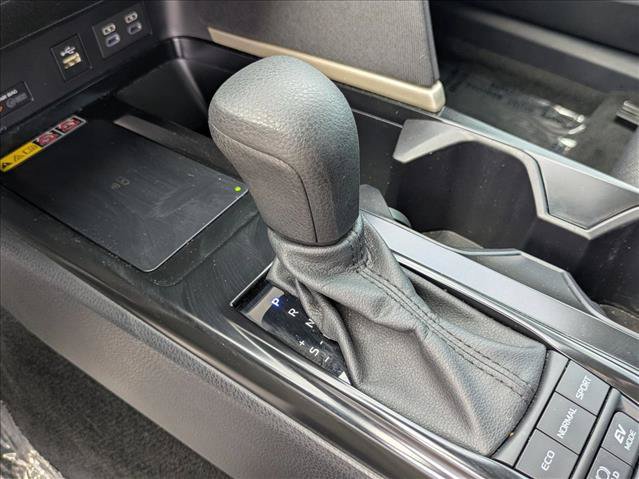 Used 2025 Toyota Camry LE FWD image 12