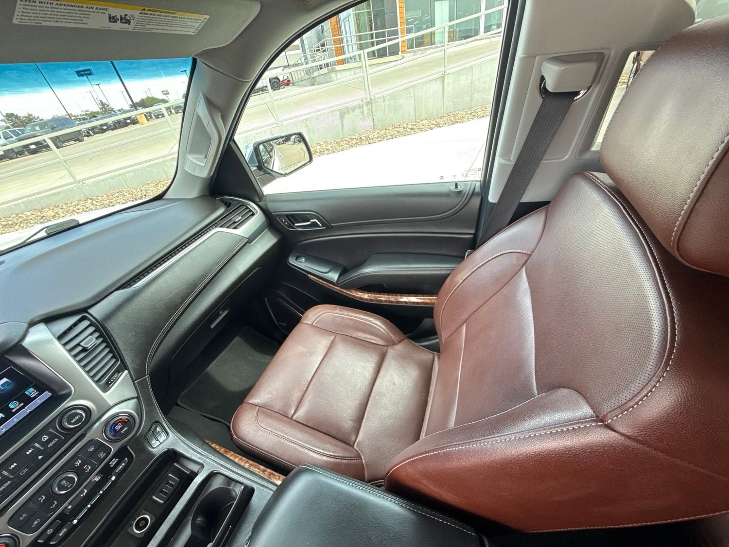 Used 2019 Chevrolet Suburban Premier w/ Premier Plus Edition AWD/4WD image 29
