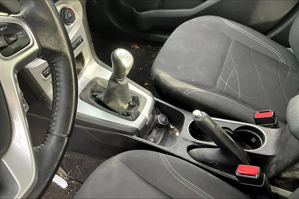 Used 2015 Ford Fiesta SE w/ Comfort Package FWD image 18