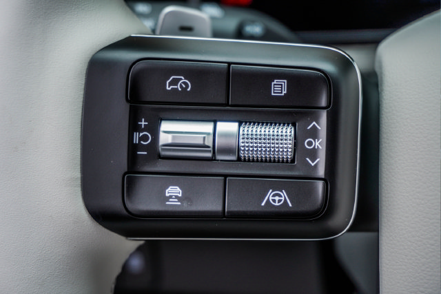 New 2027 Hyundai Santa Fe Limited FWD image 15