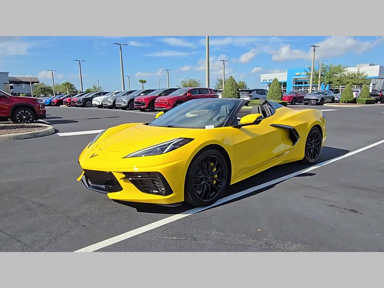 New 2026 Chevrolet Corvette Stingray Convertible w/ 1LT image 16