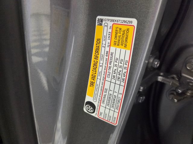 New 2026 GMC Canyon Elevation w/ Convenience Package RWD image 18