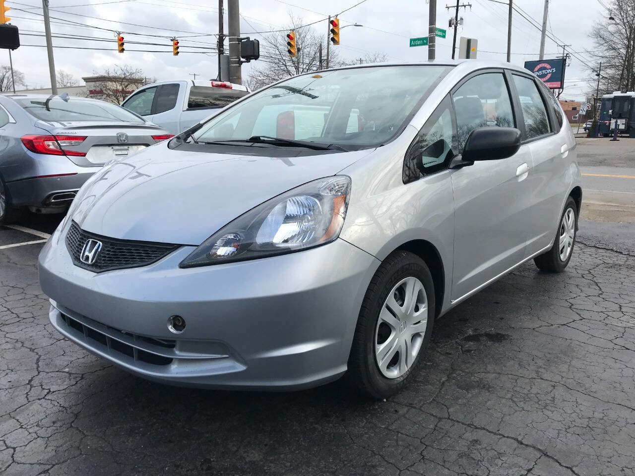 Used 2011 Honda Fit image 4