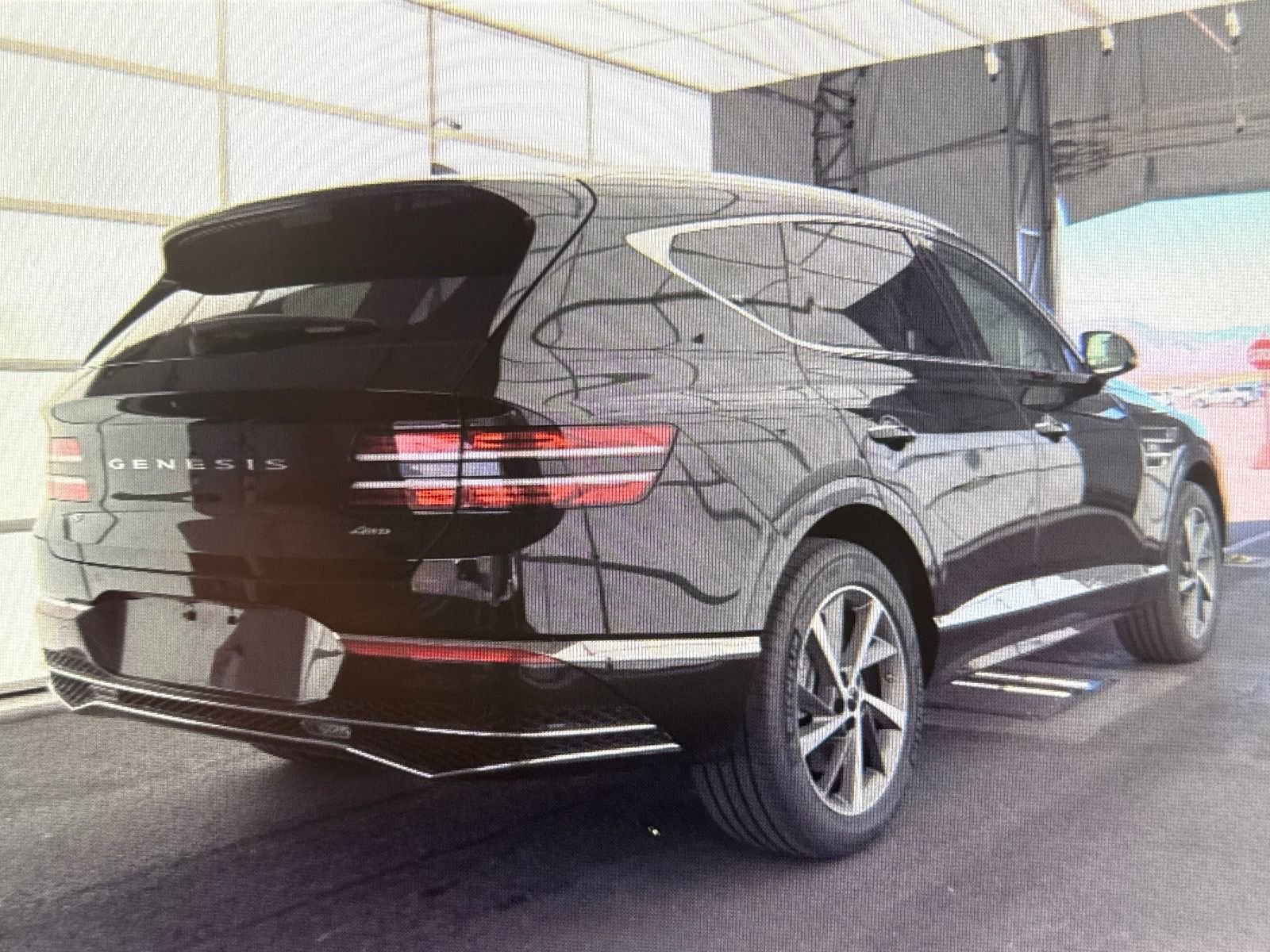 Used 2025 Genesis GV80 2.5T Select image 2