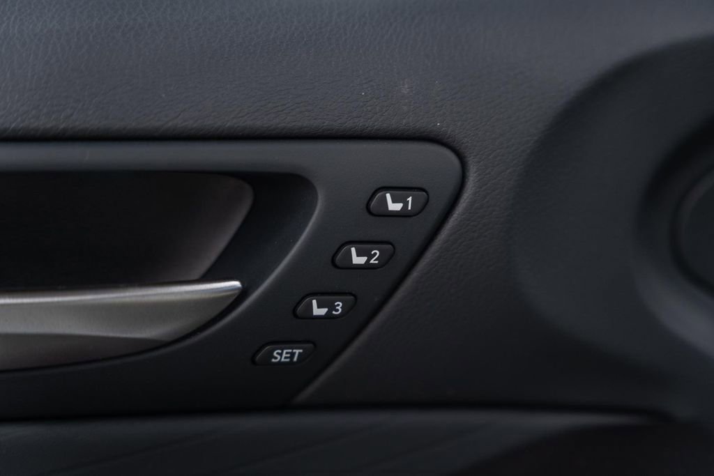 Used 2023 Lexus IS 350 F Sport image 45