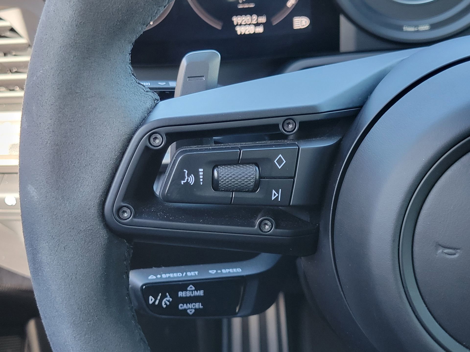 Used 2025 Porsche 911 Turbo S image 13