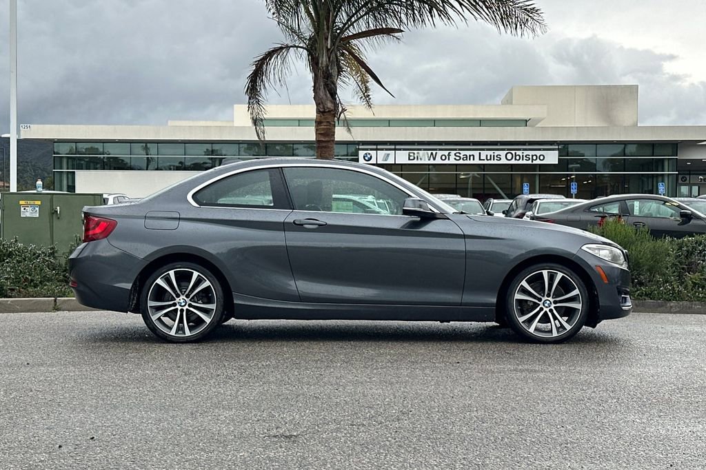 Used 2016 BMW 228i Coupe image 2