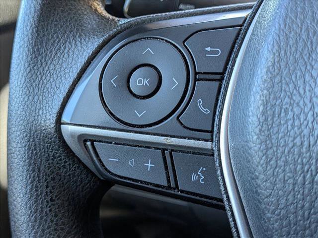 Used 2022 Toyota Camry LE image 12