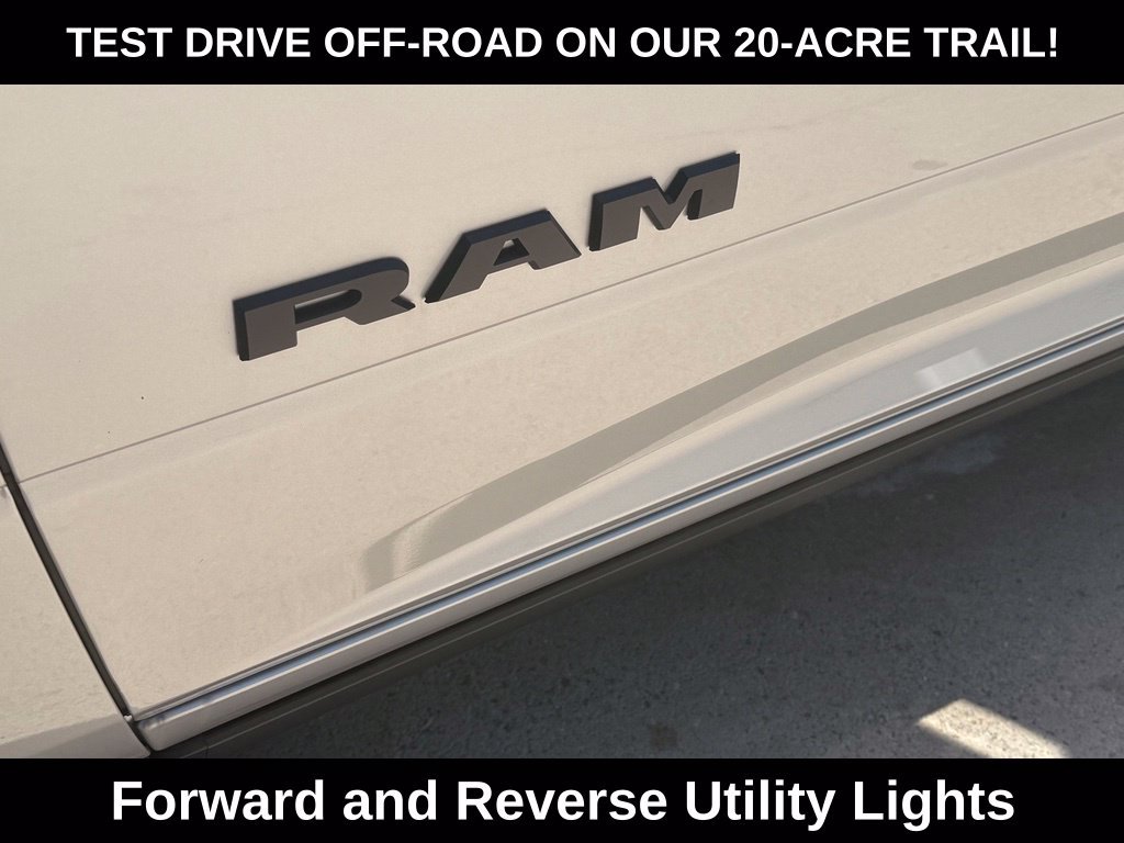 New 2026 RAM 2500 Laramie AWD/4WD image 33