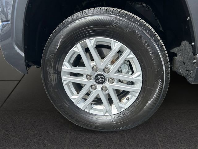 Used 2023 Toyota Tundra SR5 w/ SR5 Convenience Package image 9