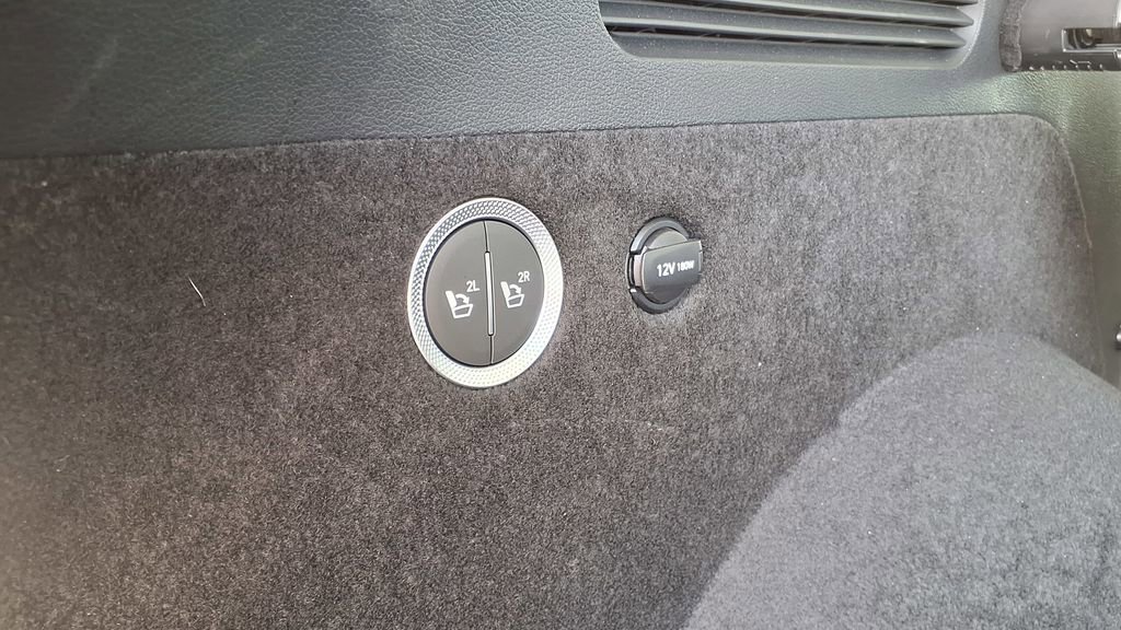 Used 2023 Genesis GV80 2.5T w/ Prestige Package image 12