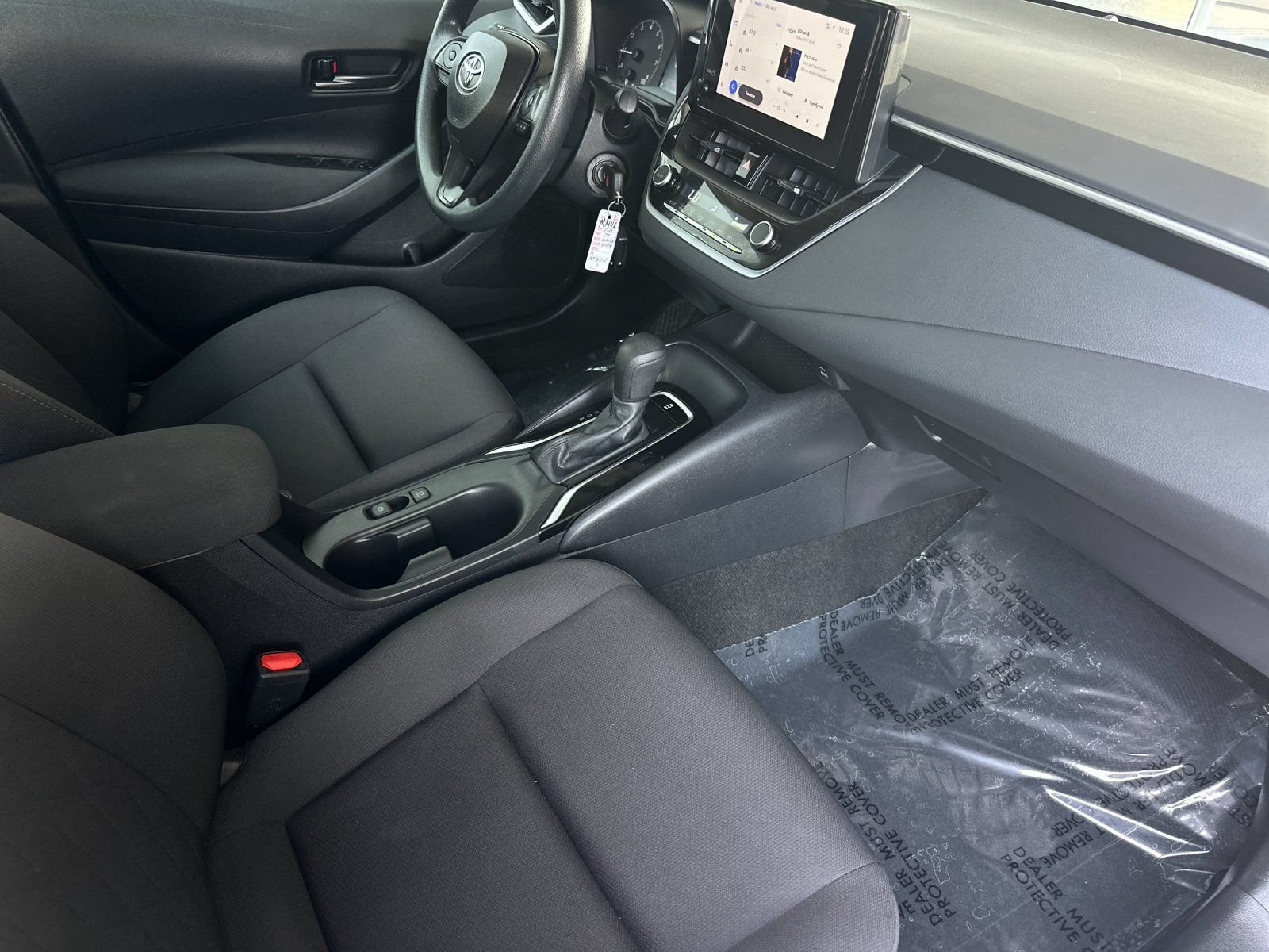 Used 2024 Toyota Corolla LE FWD image 14