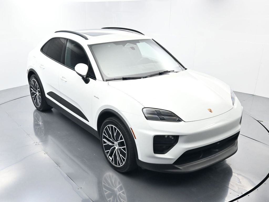 Certified 2024 Porsche Macan 4 Electric image 42